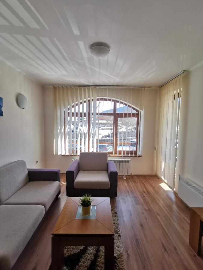 Sunny Home By The Lift In Bansko Bagian luar foto